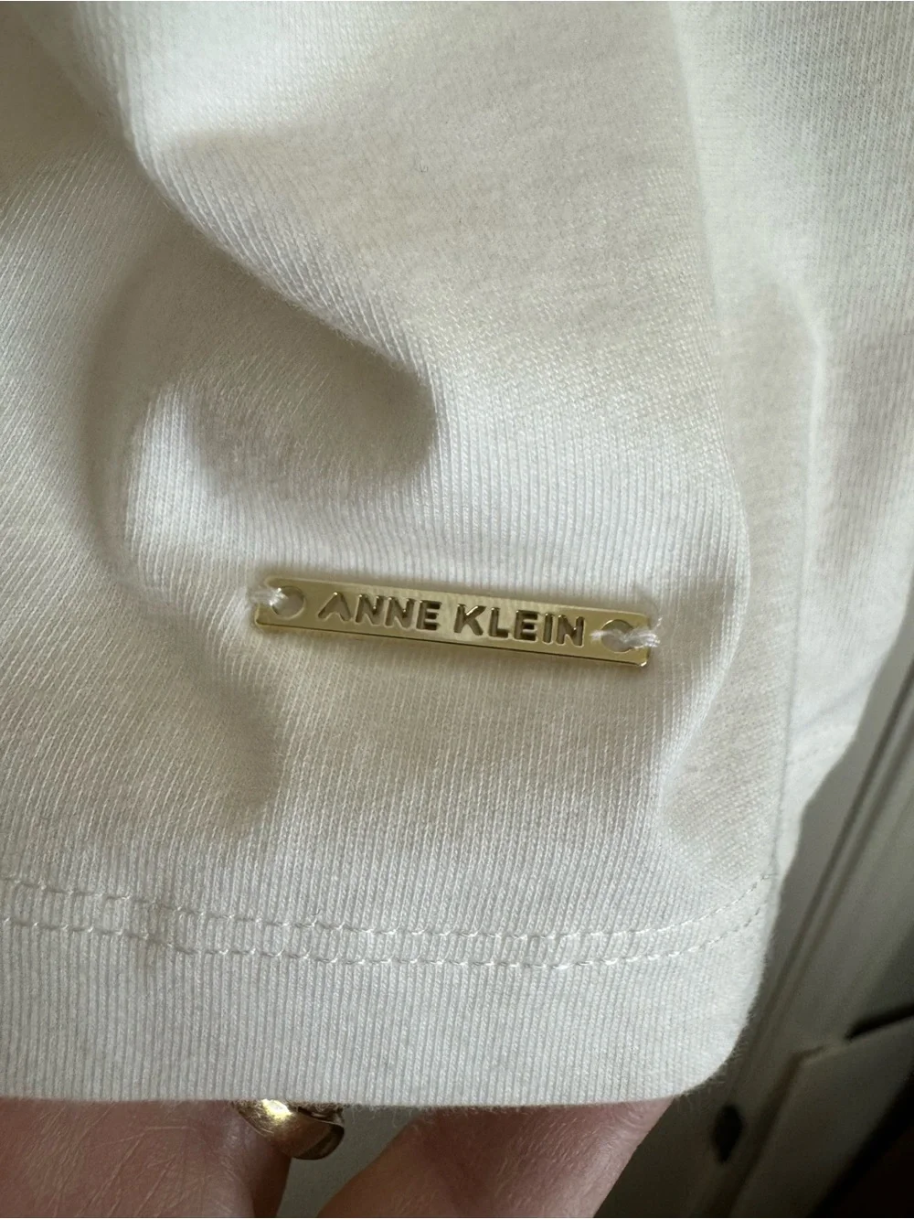 Anne Klein White Tee - Picture 2 of 8